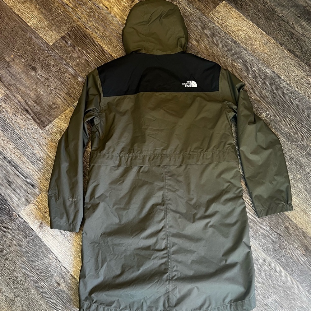 Women’s The North Face Medium Length Coat